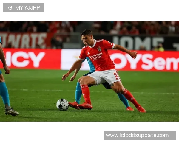 波尔图逆袭本菲卡6-2晋级国王杯决赛全场欢呼声不断